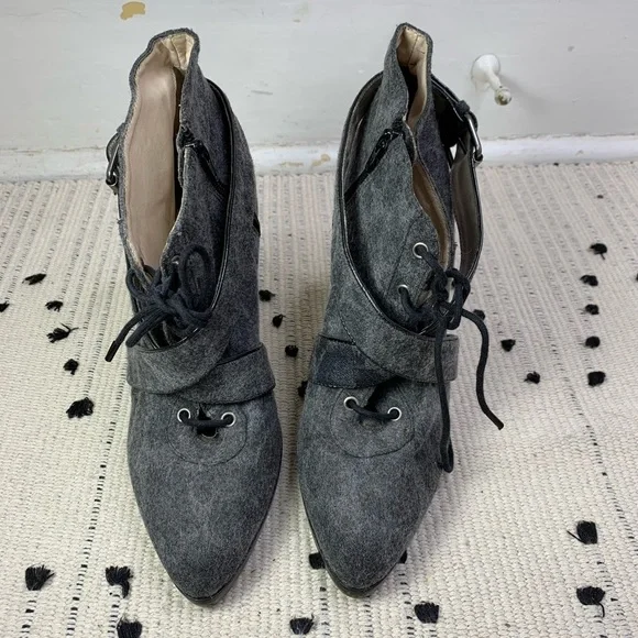 REBECCA TAYLOR Lace Up Heeled Grey Ankle Booties 9 - Picture 3 of 10